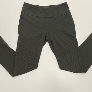 Cotton On Green Leggings